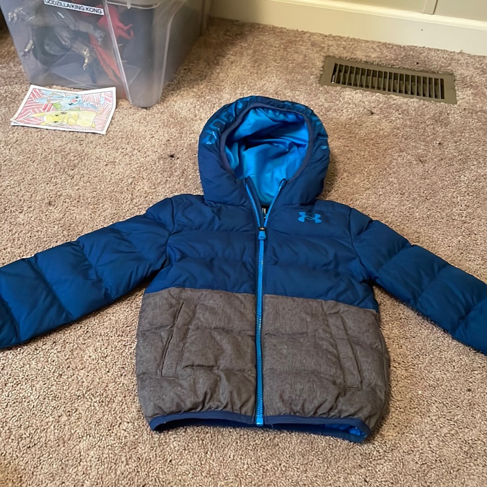 Under Armour boys cold gear coat size 4